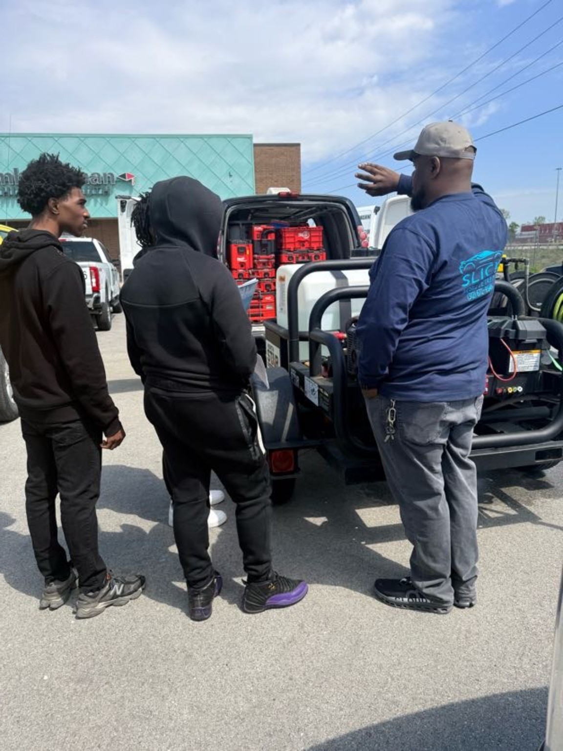 Slick Mobile Detailing team and equipment